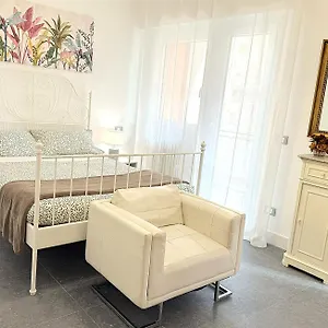  Apartment Trastevere For You... 3 Bedrooms